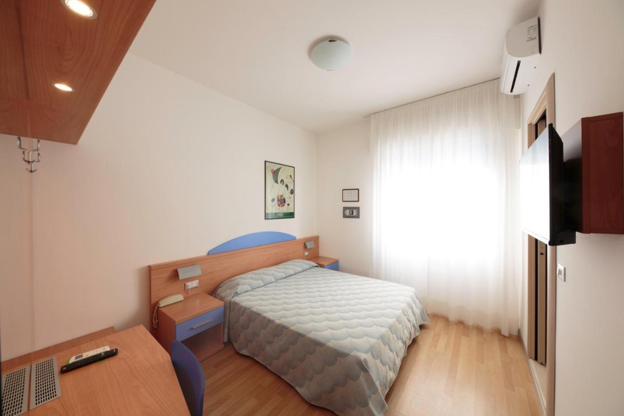 Hotel Riviera Caorle Exterior foto